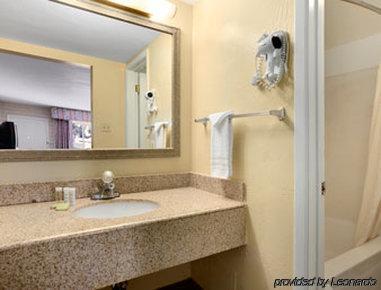 Hotel Extend A Phoenix